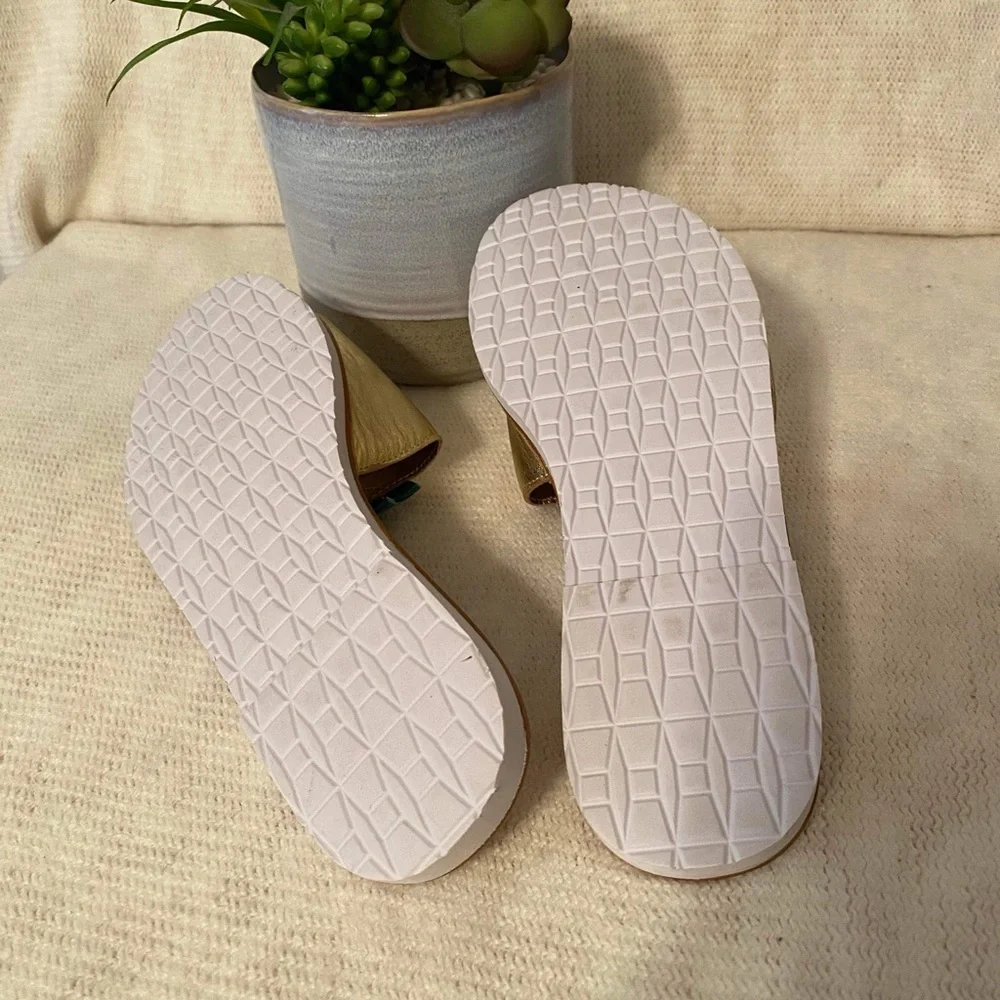 ✨🆕✨New Kate Spade Slides